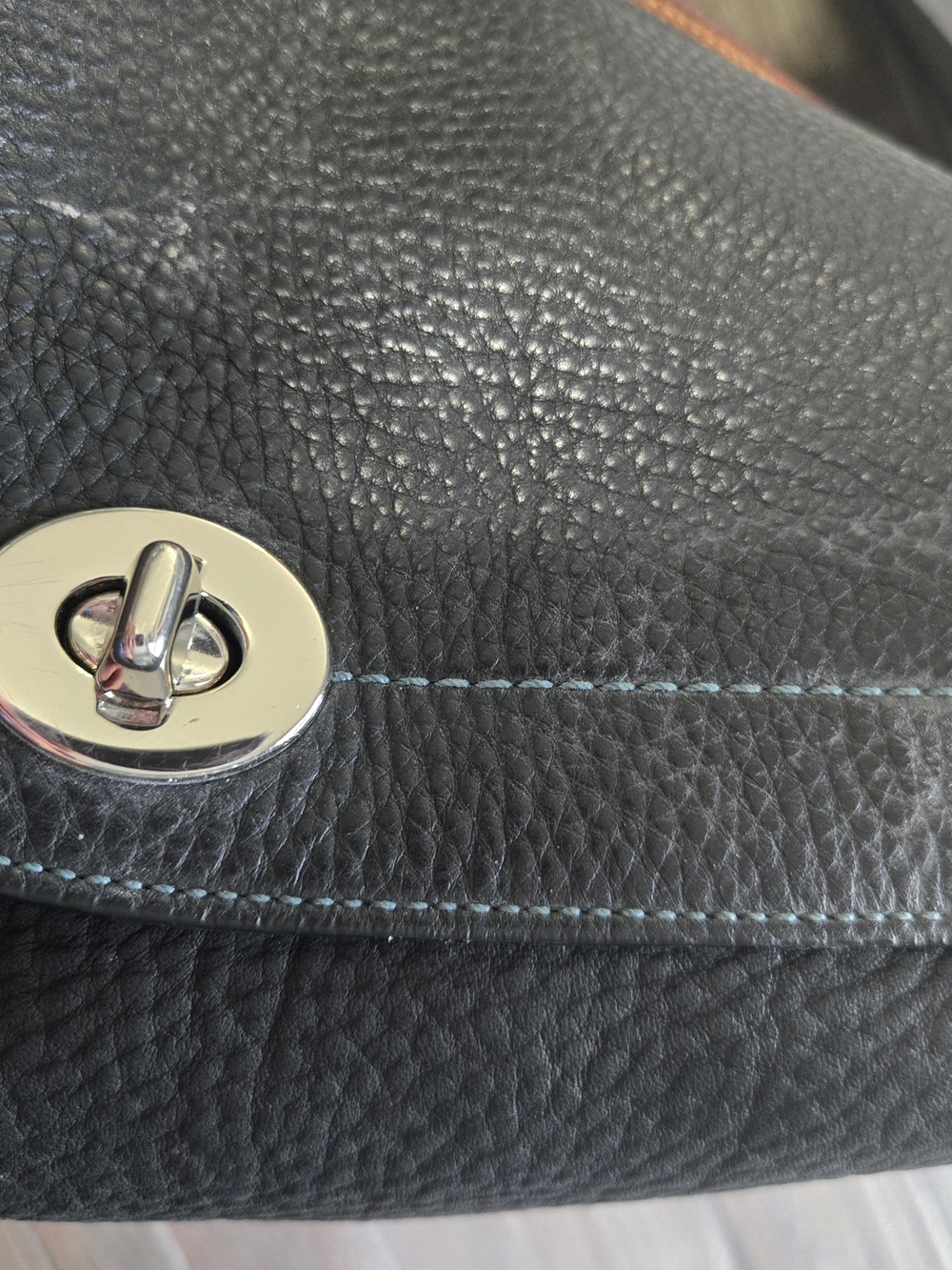 Coach Black Pebbled Leather Shoulder Bag with Brown Strap - Picture 3 of 8